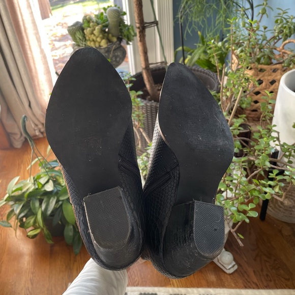 Coconuts by Matisse Boot - Picture 2 of 4